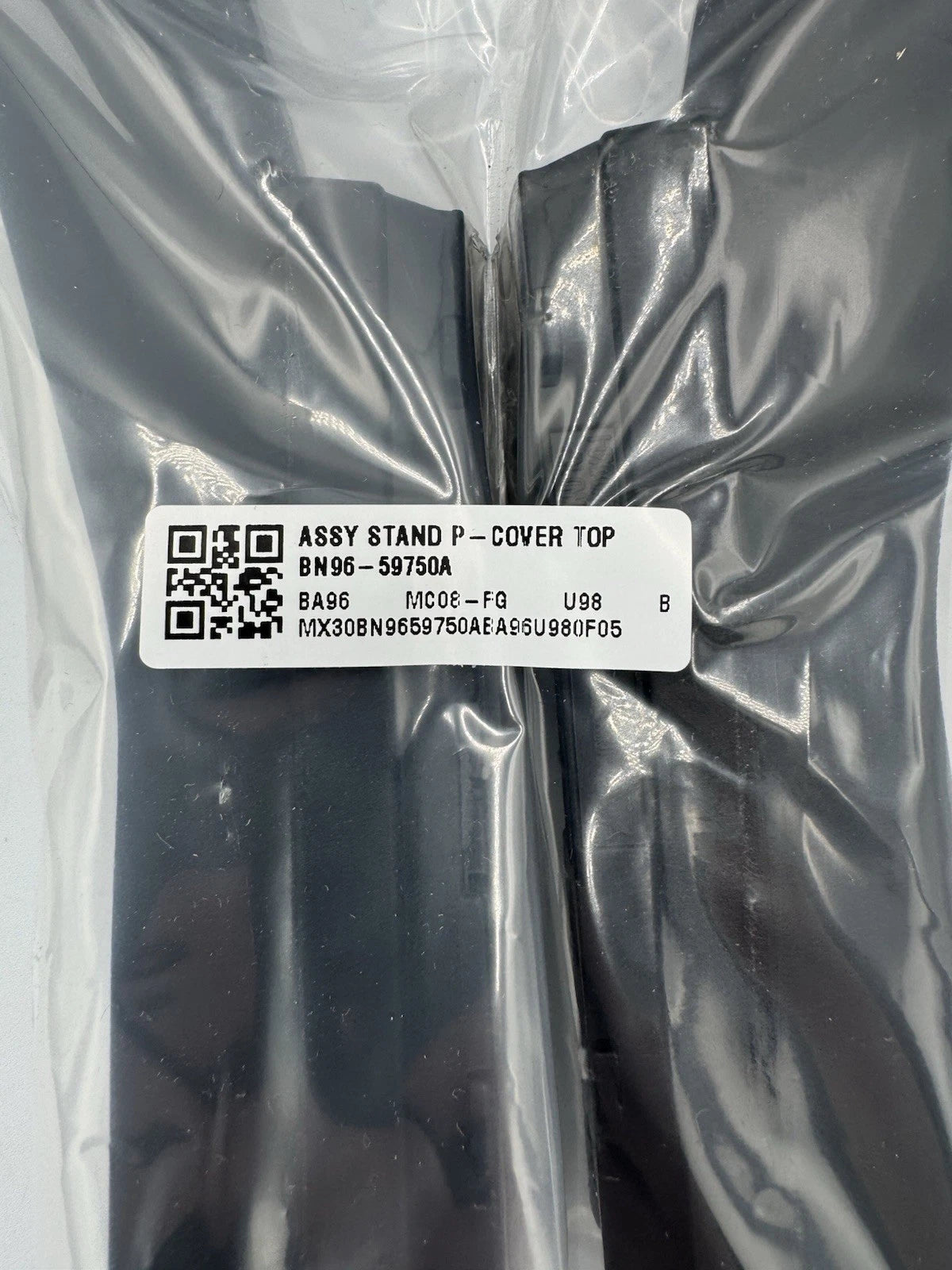 Samsung 65” QLED TV Stand/Base Legs Assembly BN96-59750A – New Sealed
