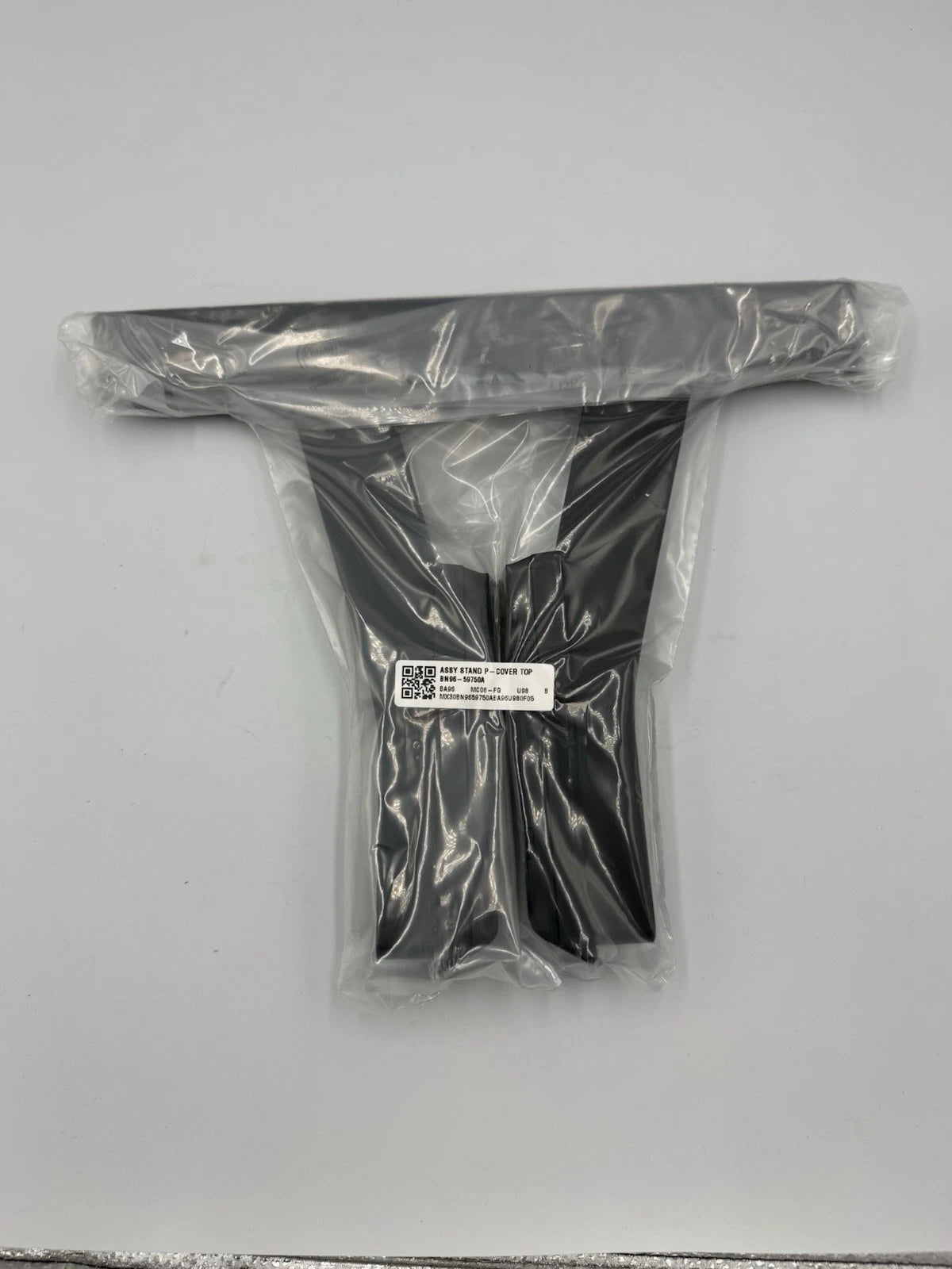 Samsung 65” QLED TV Stand/Base Legs Assembly BN96-59750A – New Sealed